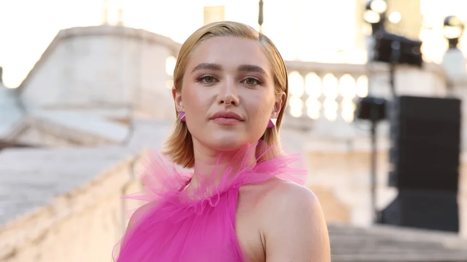 Florence Pugh's Bold Pink dres